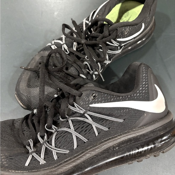 Nike AirMax size 9.5 - Picture 1 of 4